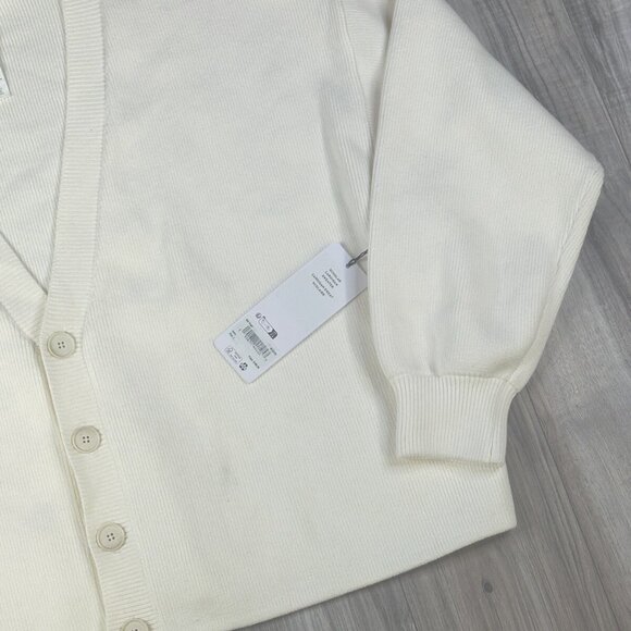 Alo Yoga Scholar Cardigan Sweater White - Picture 3 of 5